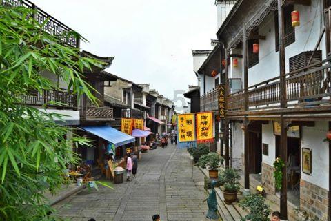 平安春运 交警同行